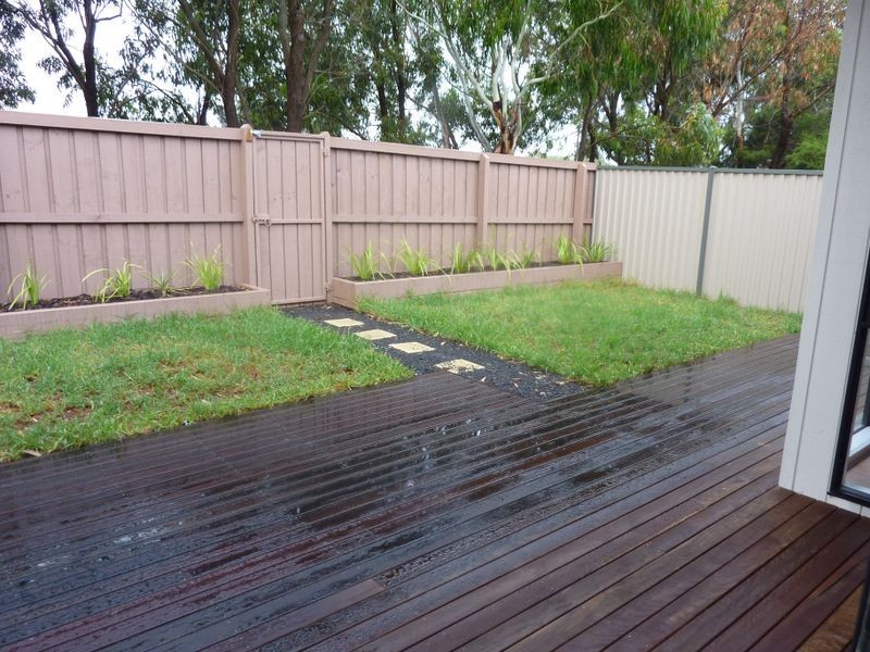 2/6 Murphy Mews, Torquay VIC 3228