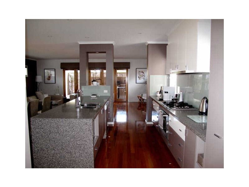 7 Quay Boulevard, Torquay VIC 3228
