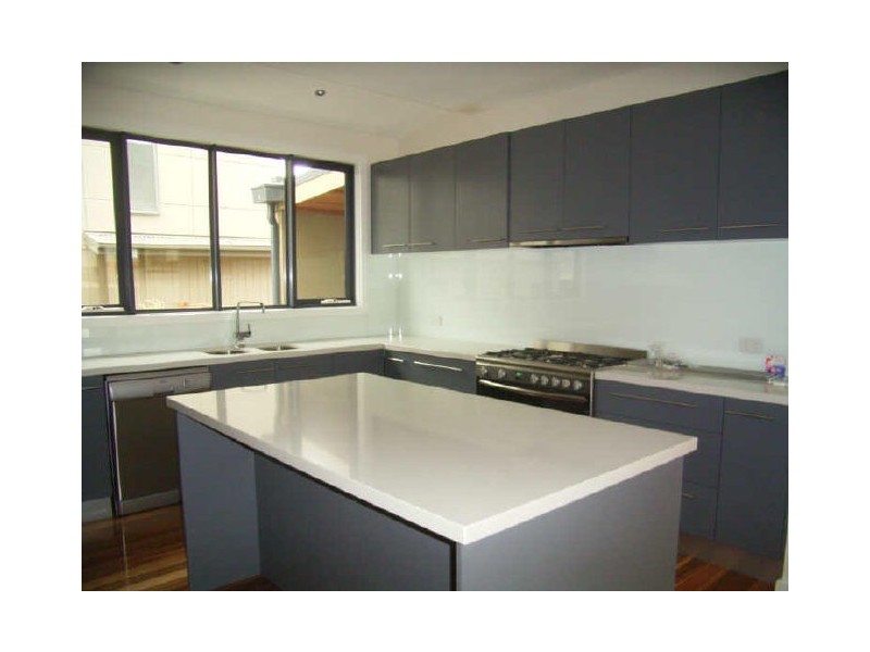 24 Links Drive, Torquay VIC 3228