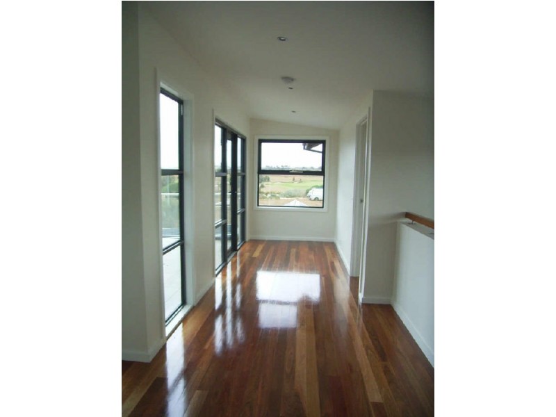 24 Links Drive, Torquay VIC 3228