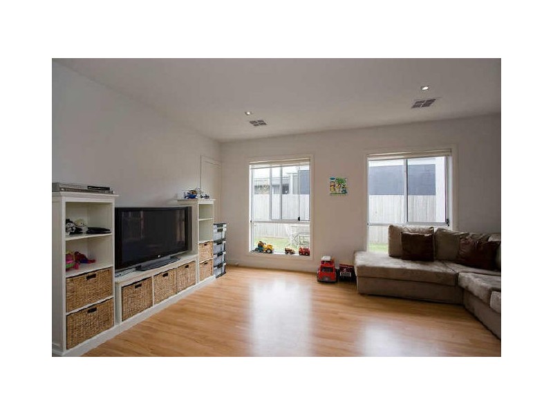 22 Conside Cresscent, Torquay VIC 3228