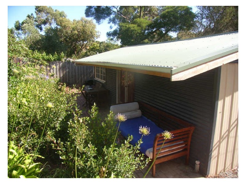 33 Alleyne Avenue, Torquay VIC 3228