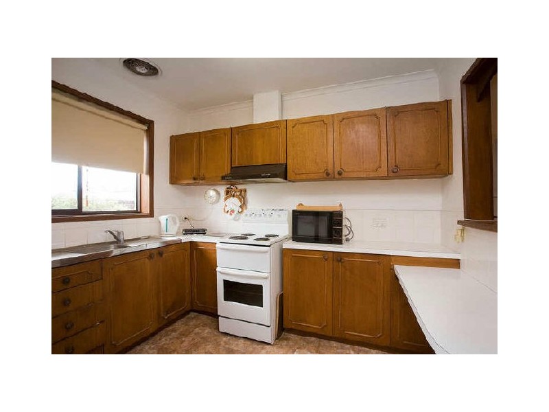 4/13-15 Pride Street, Torquay VIC 3228