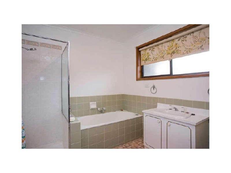 4/13-15 Pride Street, Torquay VIC 3228