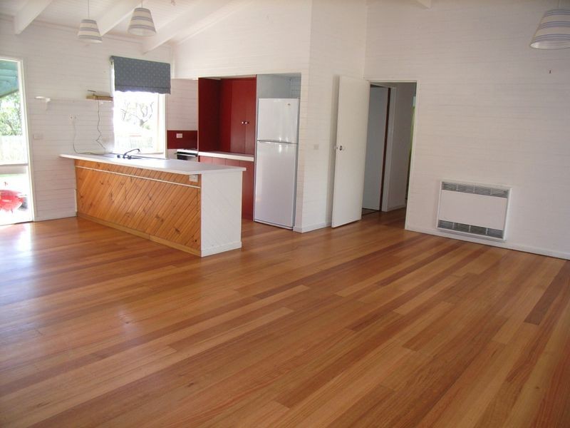 10 Troon Avenue, Jan Juc VIC 3228