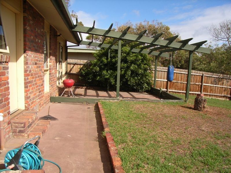 10 Troon Avenue, Jan Juc VIC 3228
