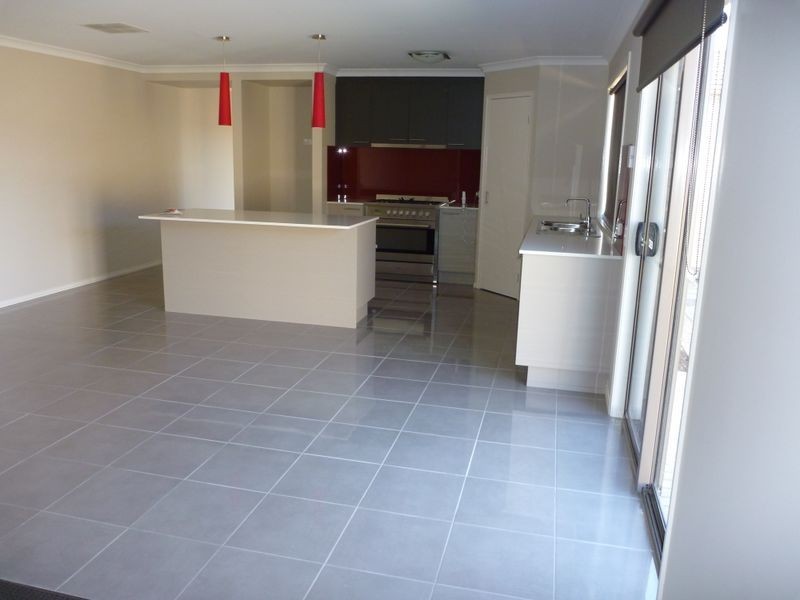 41 Centreside Drive, Torquay VIC 3228