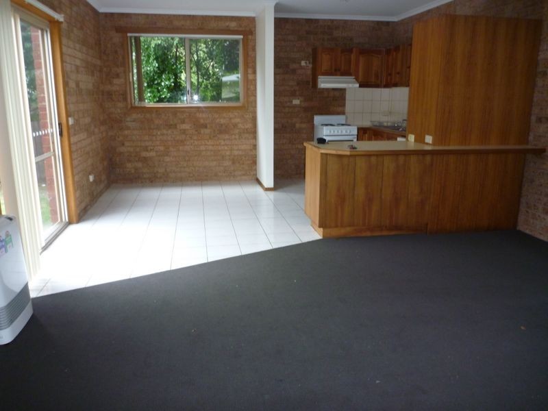 2/11 Prestwick Avenue, Jan Juc VIC 3228