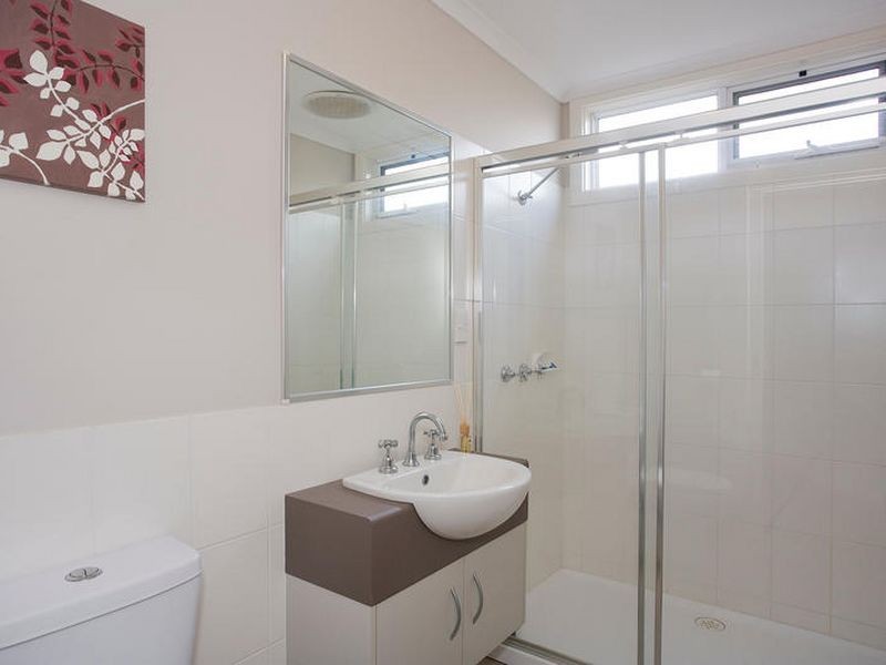 60 Alleyne Avenue, Torquay VIC 3228