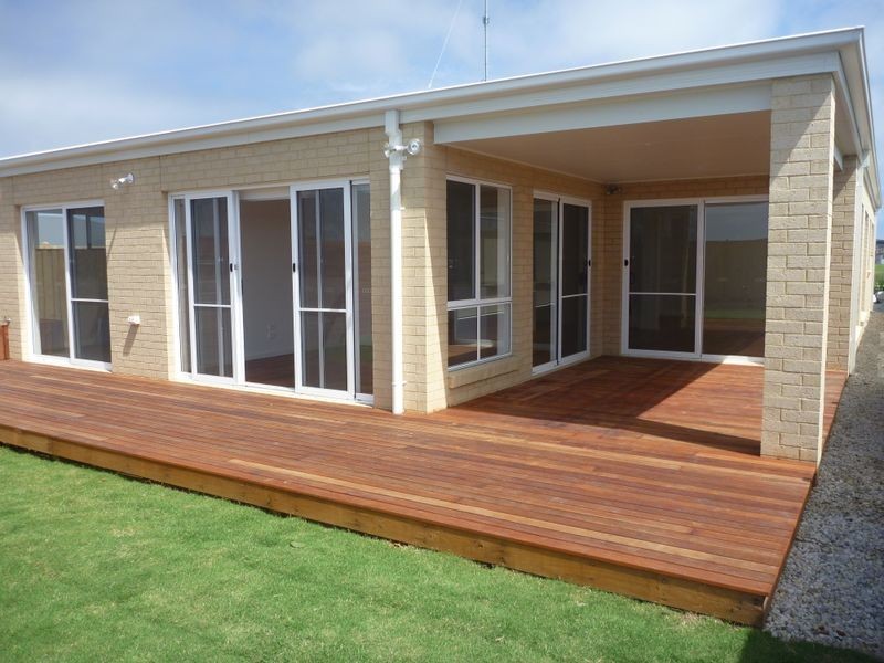 15 Point Close, Torquay VIC 3228