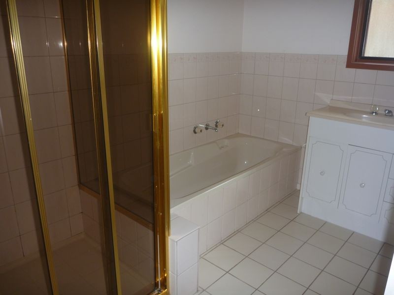 33 Glaneuse Avenue, Torquay VIC 3228