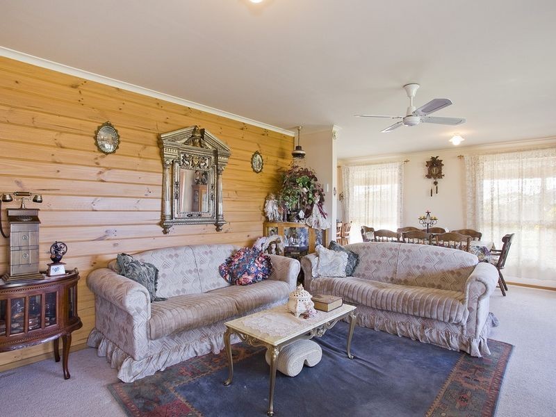 17 Colina Court, Torquay VIC 3228