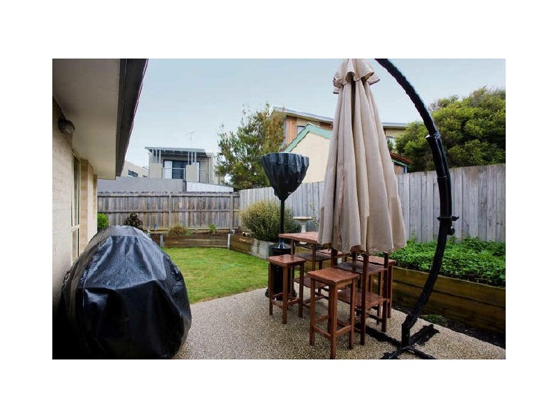 2/5 Ozan Cresent, Jan Juc VIC 3228