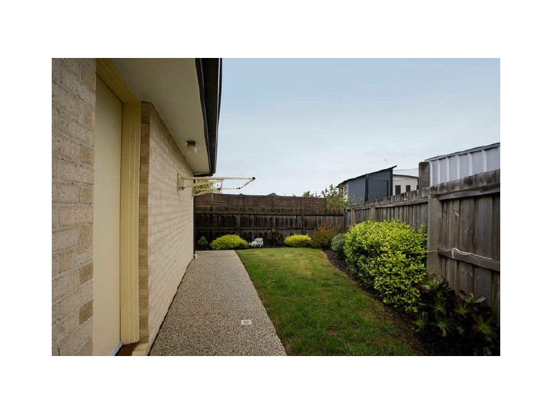 2/5 Ozan Cresent, Jan Juc VIC 3228