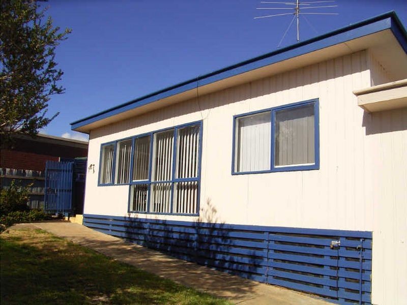 3/8 Alexandra Avenue, Jan Juc VIC 3228