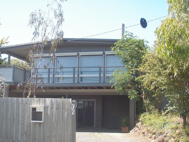 32 Rocklea Drive, Torquay VIC 3228