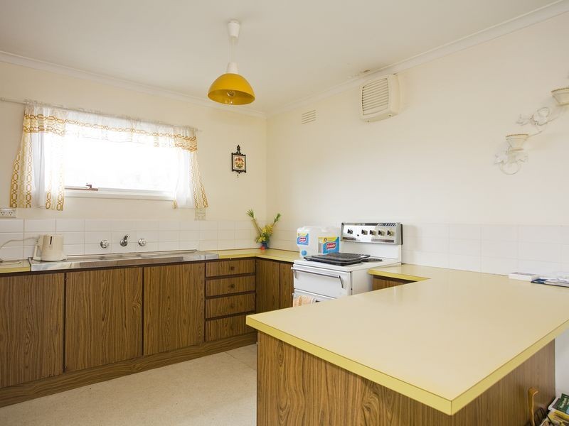 9 New Street, Torquay VIC 3228