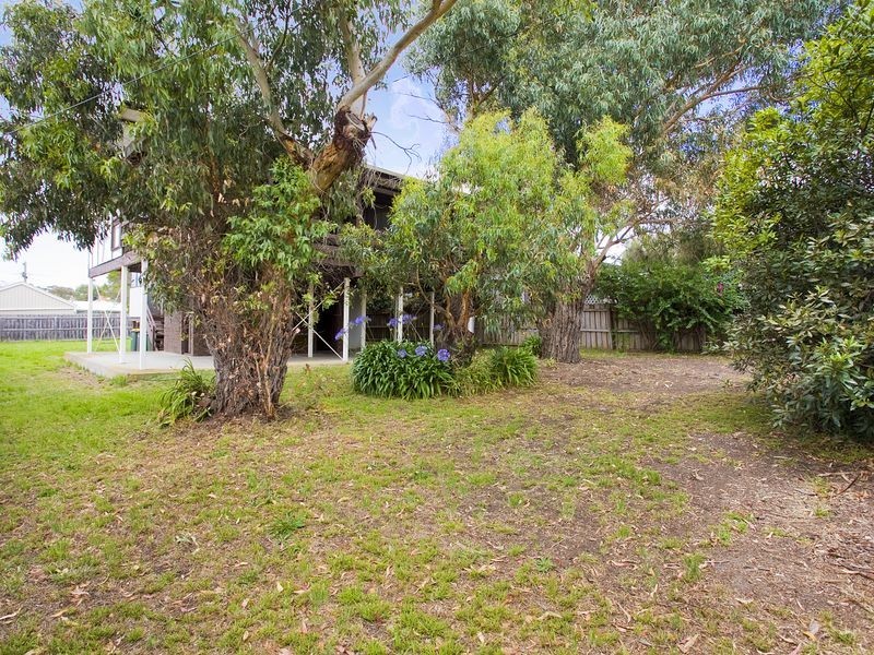 9 New Street, Torquay VIC 3228
