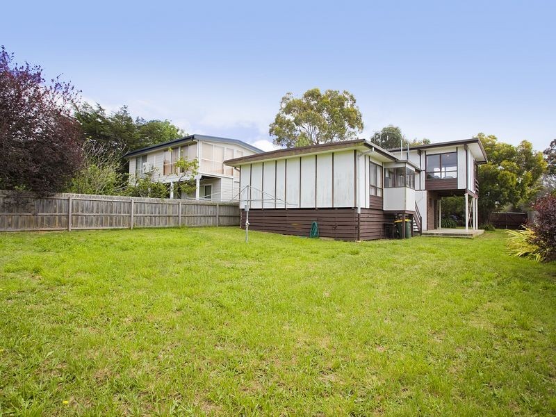 9 New Street, Torquay VIC 3228