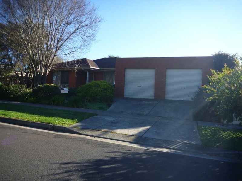 1 Scammell Crescent, Torquay VIC 3228