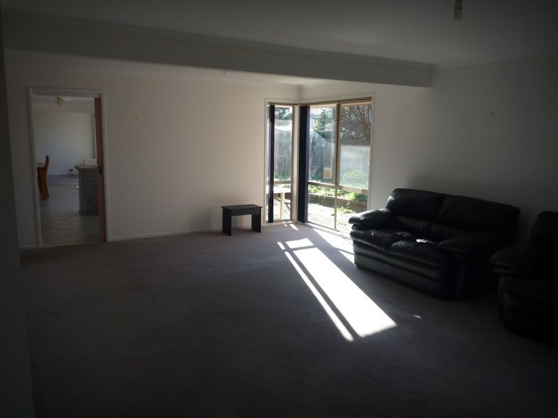 1 Scammell Crescent, Torquay VIC 3228