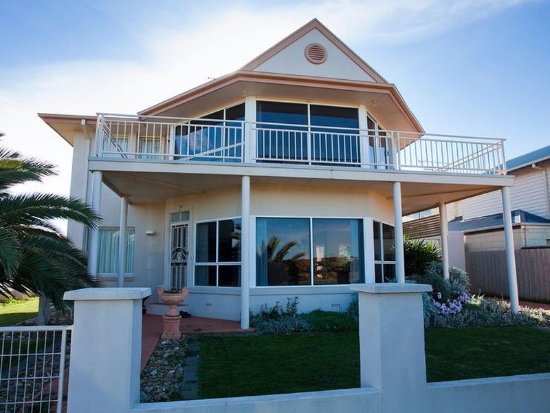 217 The Esplanade, Torquay VIC 3228