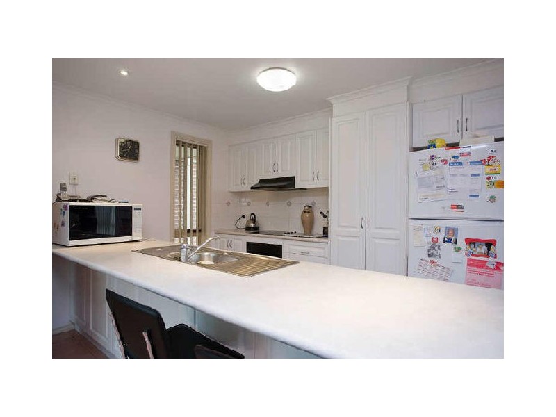 2a Boscarne Avenue, Torquay VIC 3228