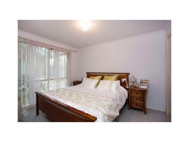 2a Boscarne Avenue, Torquay VIC 3228