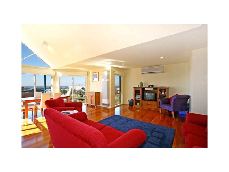 29 Ocean View Crescent, Torquay VIC 3228
