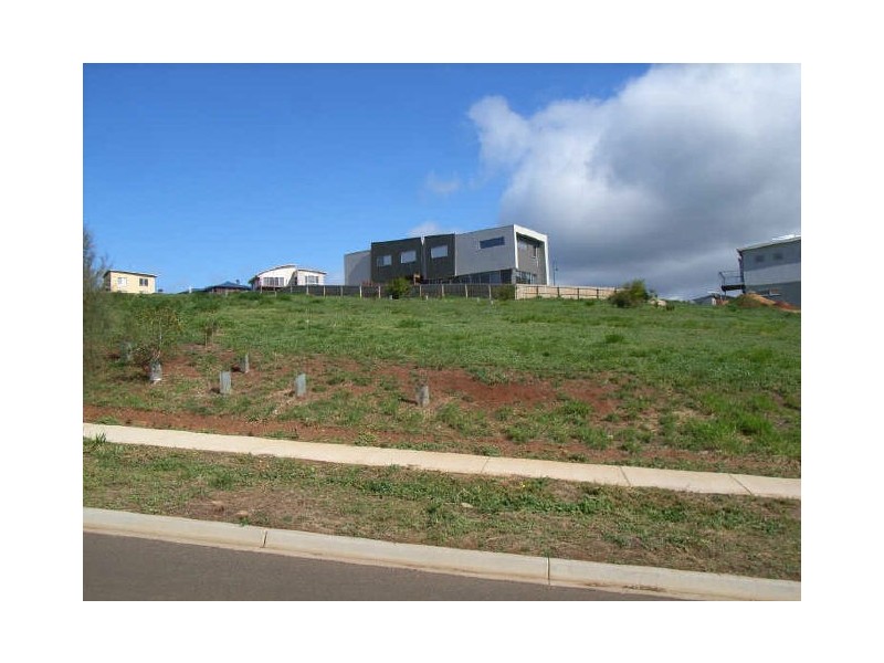 65 Spring Valley Drive, Torquay VIC 3228