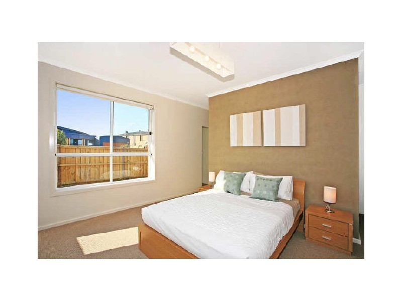 11 Fathom Drive, Torquay VIC 3228