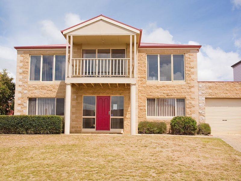 5 The Mews, Torquay VIC 3228