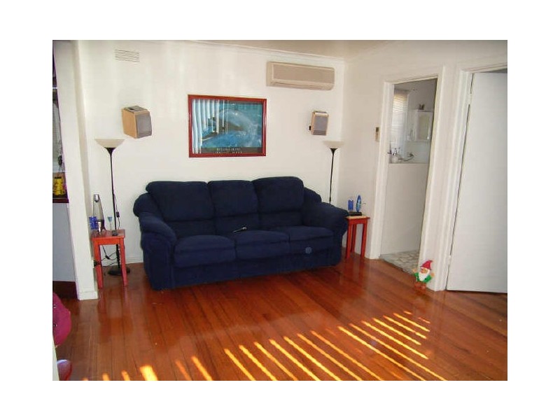 3/8 Alexandra Ave, Jan Juc VIC 3228