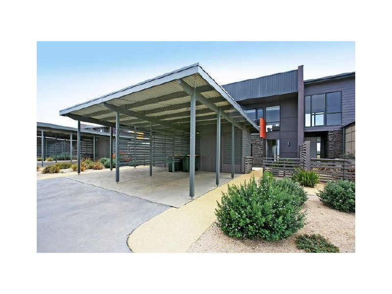 3 Shore Place, Torquay VIC 3228