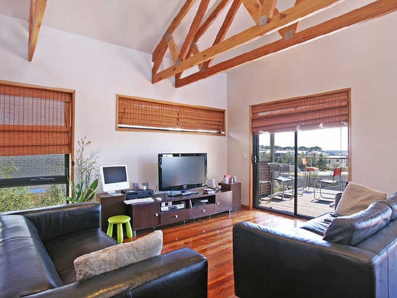 8 Glengarry Drive, Torquay VIC 3228