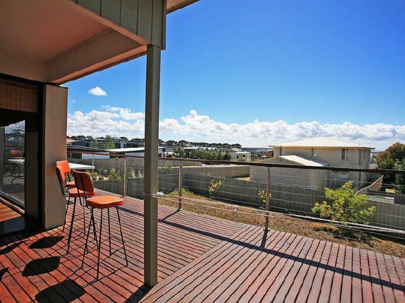 8 Glengarry Drive, Torquay VIC 3228