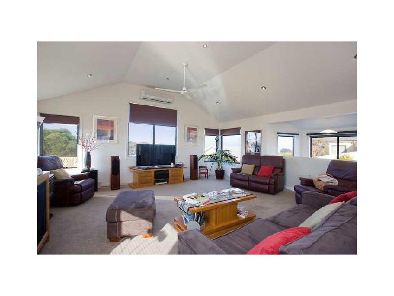 3/28 Anderson Street, Torquay VIC 3228