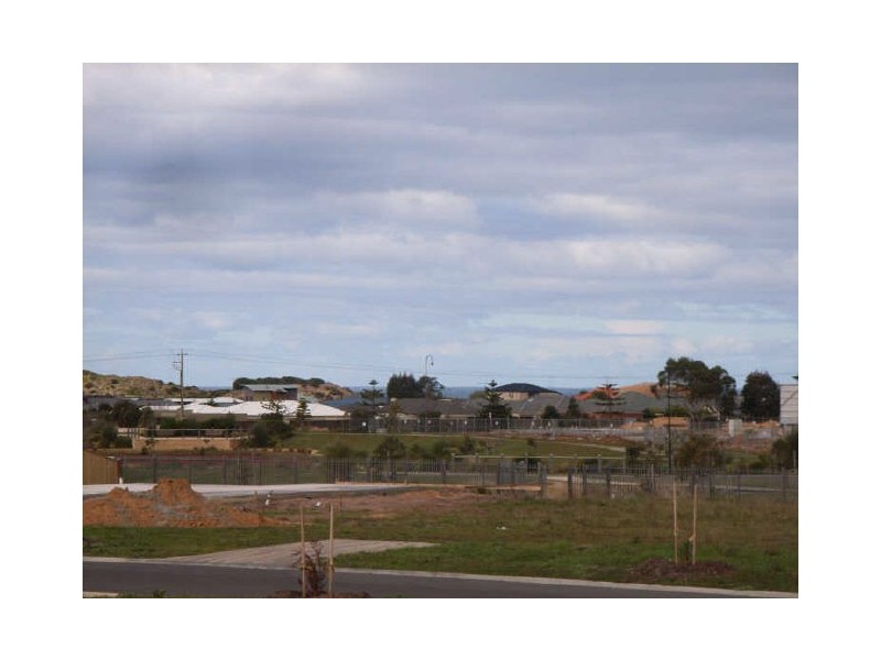 1 Seaward Way, Torquay VIC 3228