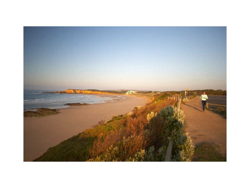 1 Seaward Way, Torquay VIC 3228