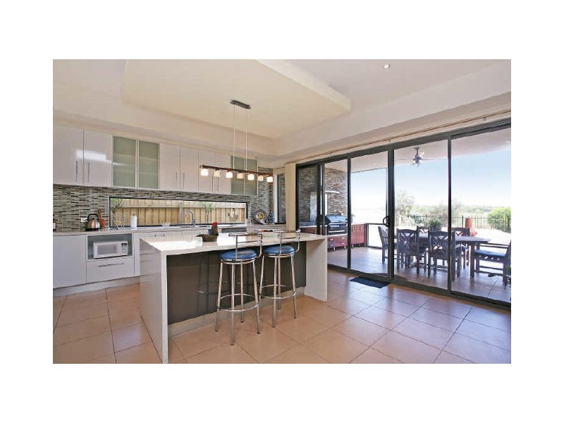 46 Sands Blvd, Torquay VIC 3228