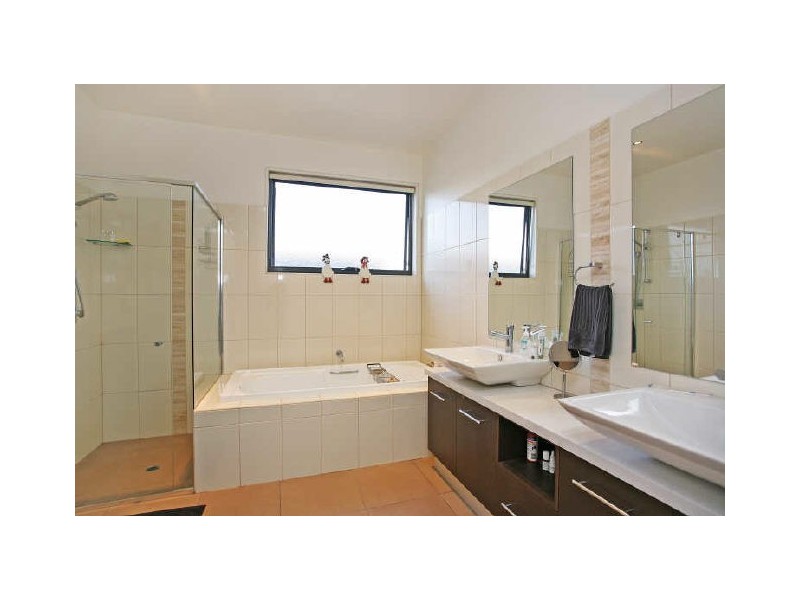 46 Sands Blvd, Torquay VIC 3228