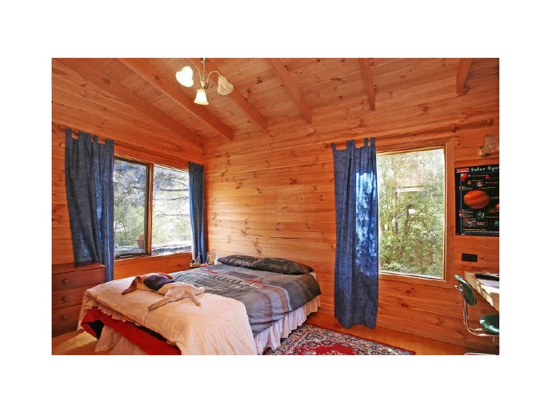 4 Troon Avenue, Jan Juc VIC 3228