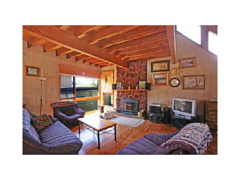 4 Troon Avenue, Jan Juc VIC 3228