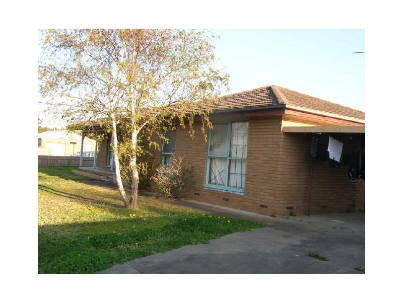 42 Chapel Street, Whittington VIC 3219