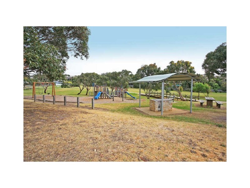 11 Carnarvon Avenue, Jan Juc VIC 3228