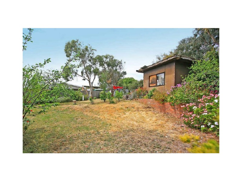 11 Carnarvon Avenue, Jan Juc VIC 3228