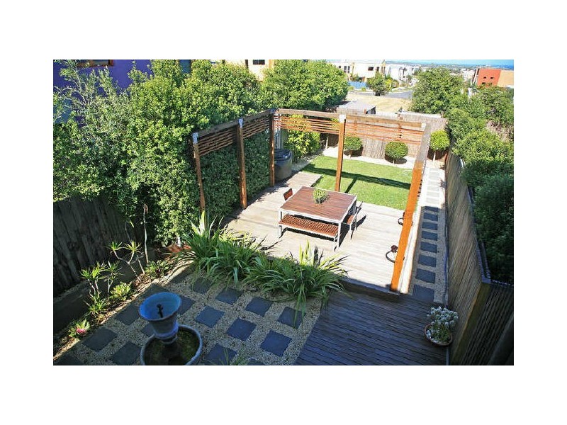 1/6 Baden Court, Torquay VIC 3228