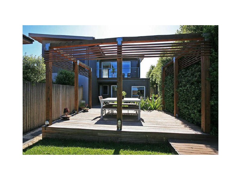 1/6 Baden Court, Torquay VIC 3228