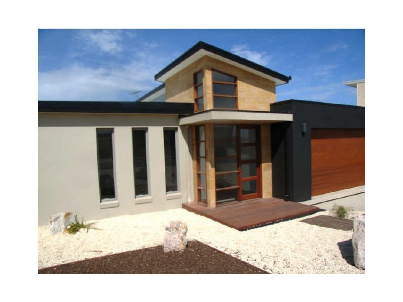 16 Onshore Drive, Torquay VIC 3228