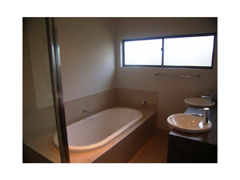 16 Onshore Drive, Torquay VIC 3228